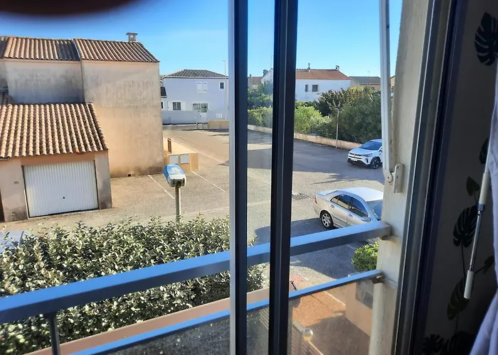 Avec Parking à 300m De La
